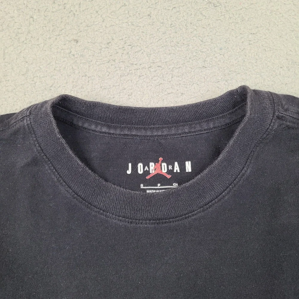 Jordan Shirt Mens Small Black Long Sleeve Air Jordan Flight Club Graphic Tee